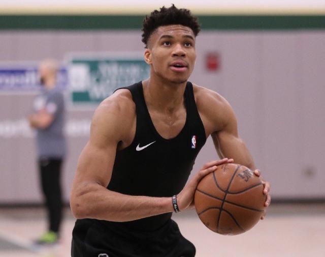 在上半场中 在上半场中